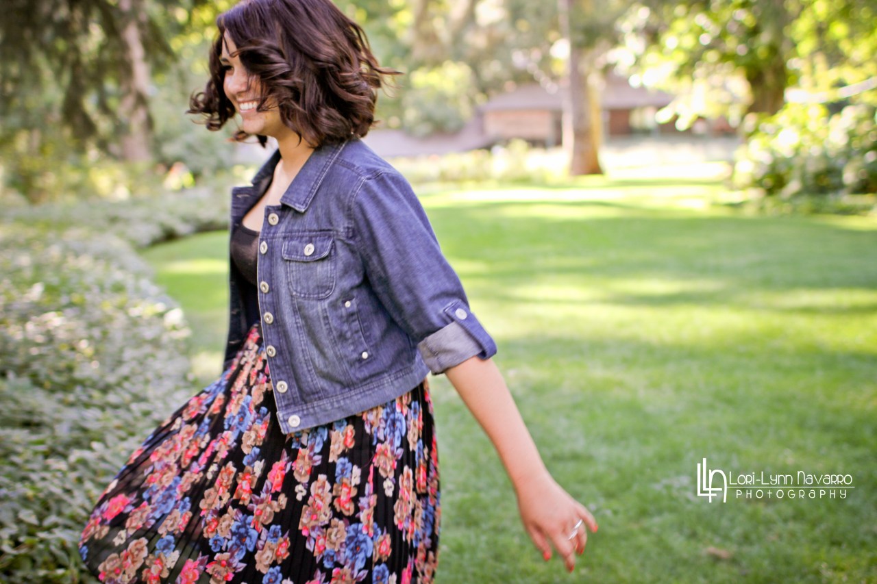 Alyssa Senior Portraits (17 of 1)