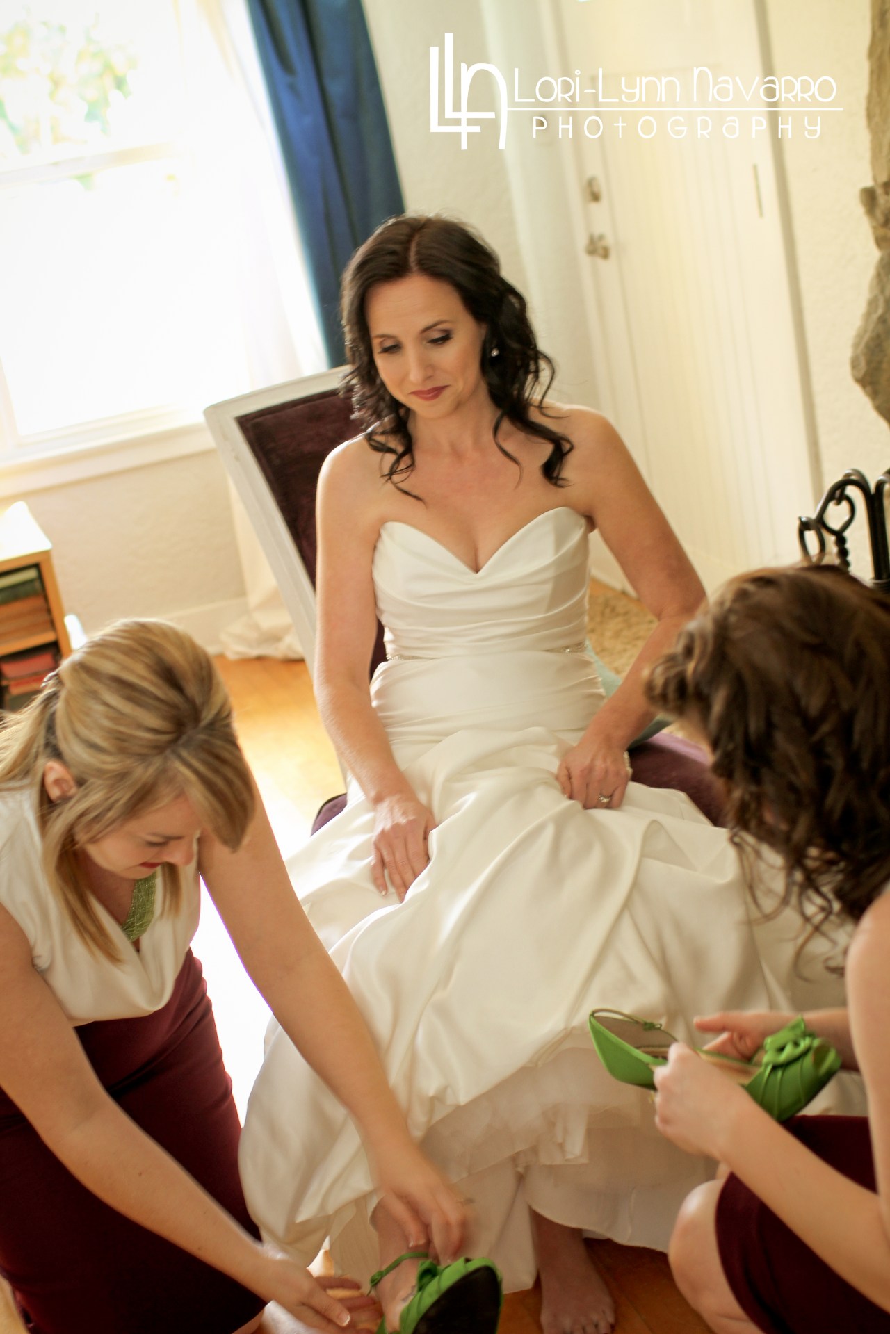 Andrea Getting Ready (8 of 1)