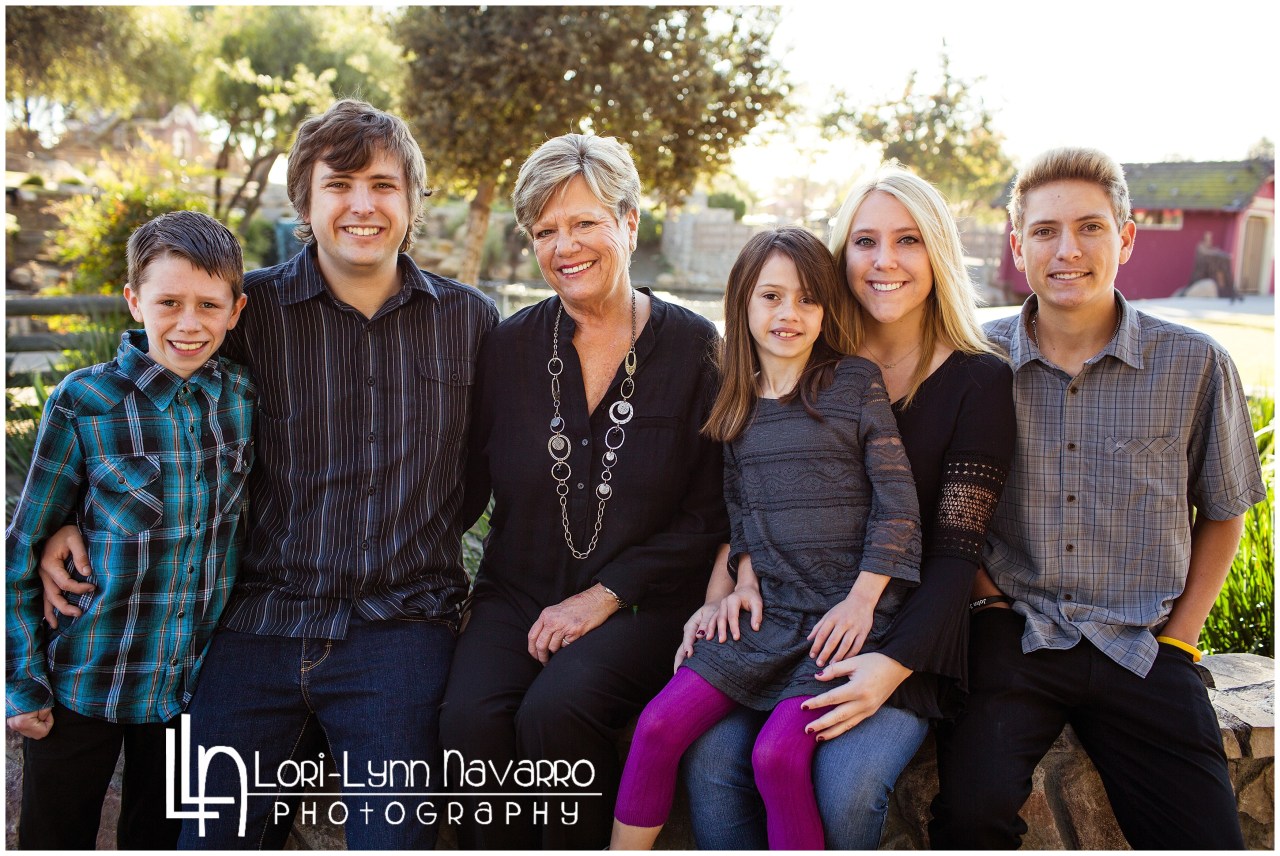 LORILYNNNAVARRO.COM_0123